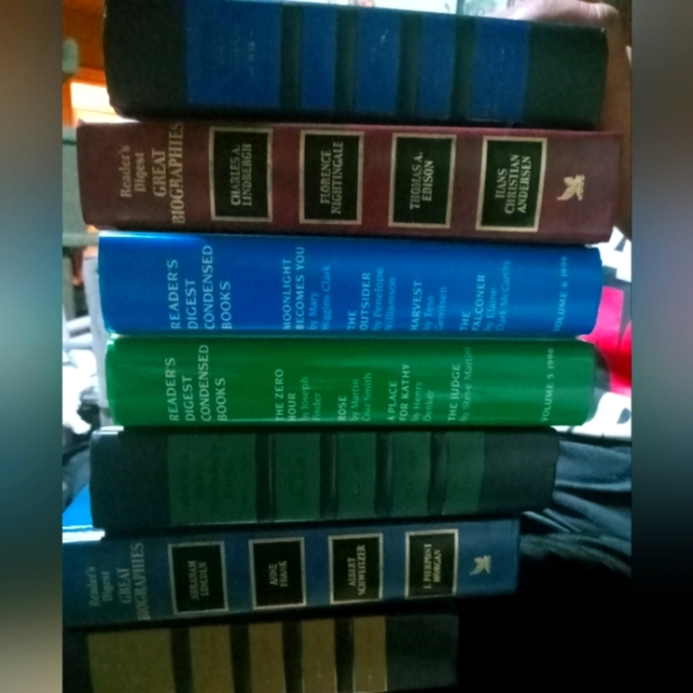Reader's Digest Assorted Color Book Set